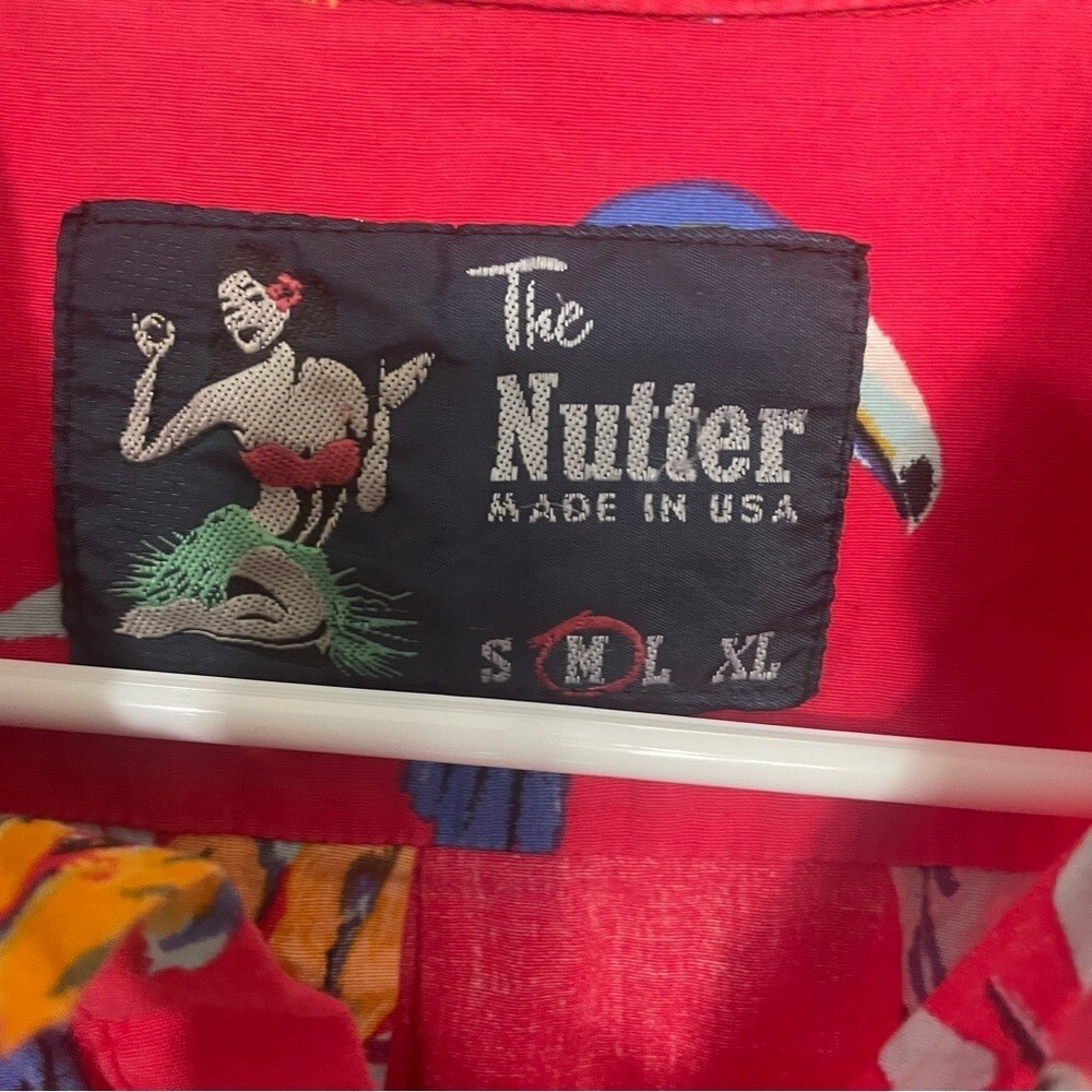 Chubbies The Nutter Size Medium Red Parrot Short … - image 3